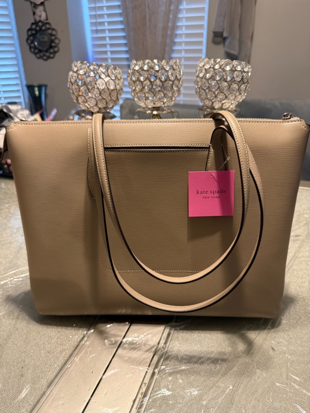 kate spade beige tote bag brand new with tags & dust bag - Picture 4 of 8